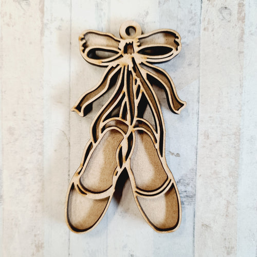 OL1669 - MDF  doodle Ballet dance hanging - Shoes - Olifantjie - Wooden - MDF - Lasercut - Blank - Craft - Kit - Mixed Media - UK
