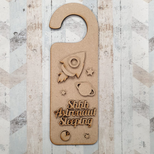 DH006 - Door Hanger - Shhh astronaut sleeping space theme - Olifantjie - Wooden - MDF - Lasercut - Blank - Craft - Kit - Mixed Media - UK