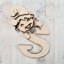 OL3746 - MDF Highland Cow Hat Initial Hanging - Olifantjie - Wooden - MDF - Lasercut - Blank - Craft - Kit - Mixed Media - UK