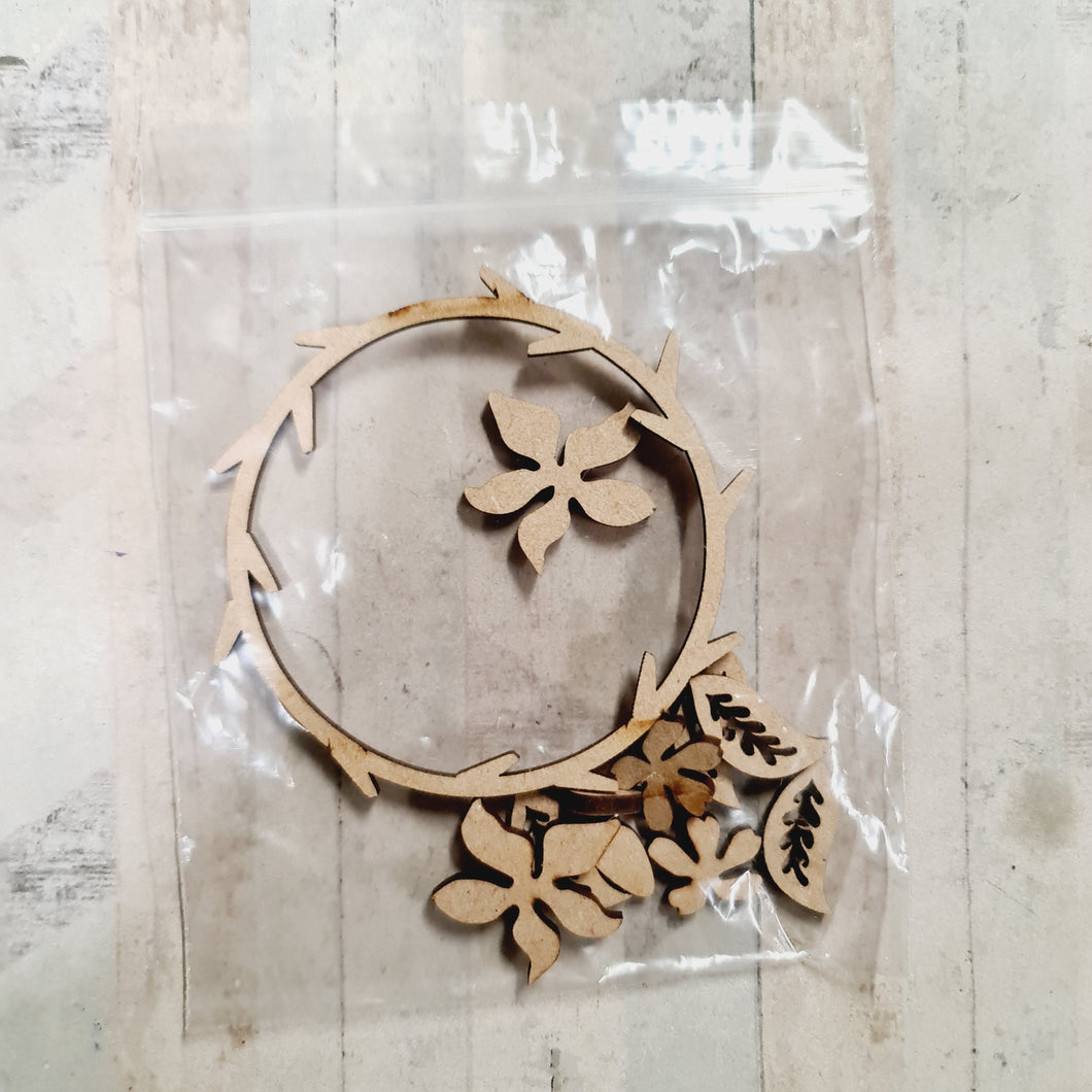 SALE - MDF Floral Wreath BB32 - Olifantjie - Wooden - MDF - Lasercut - Blank - Craft - Kit - Mixed Media - UK