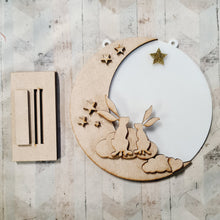 OL4351 - MDF Moon Circle - Freestanding or Hanging/no holes - Acrylic white, or clear or MDF Circle - Hares - Olifantjie - Wooden - MDF - Lasercut - Blank - Craft - Kit - Mixed Media - UK