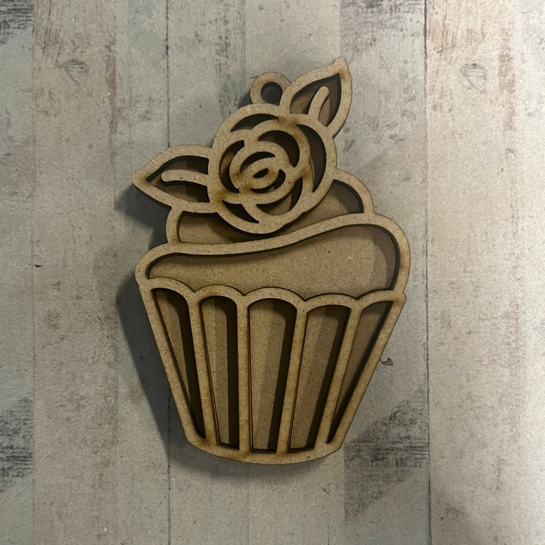 OL4836 - MDF Doodle Baking Hanging - Cupcake - Olifantjie - Wooden - MDF - Lasercut - Blank - Craft - Kit - Mixed Media - UK