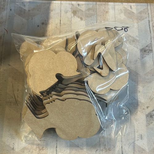 Sale - CC32 Lots Geishas 10cm - Olifantjie - Wooden - MDF - Lasercut - Blank - Craft - Kit - Mixed Media - UK