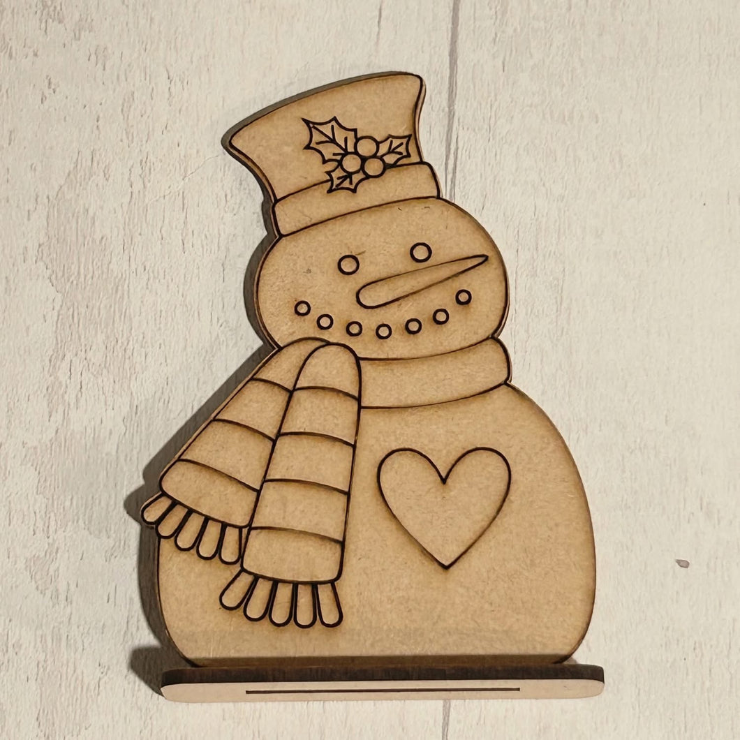 NO934 - MDF Freestanding Engraved Snowman 12.5cm