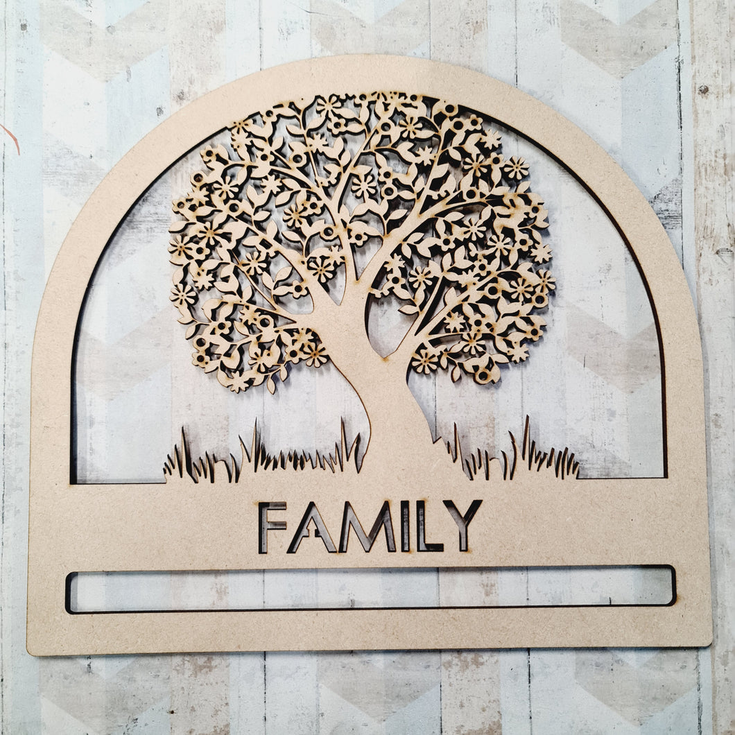 MC018 - MDF Macrame Hanging -  Tree ‘Family’  Themed - Olifantjie - Wooden - MDF - Lasercut - Blank - Craft - Kit - Mixed Media - UK