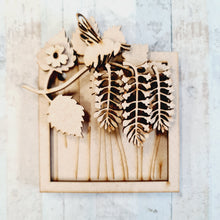 OL867 - MDF Square wreath with backing   -  Wisteria - Olifantjie - Wooden - MDF - Lasercut - Blank - Craft - Kit - Mixed Media - UK