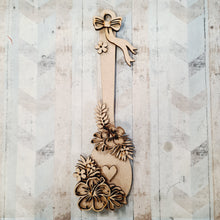 OL842 - MDF Floral Wooden Spoon Hanging - Tropical - Olifantjie - Wooden - MDF - Lasercut - Blank - Craft - Kit - Mixed Media - UK