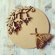 OL975 - MDF Luna Moth Fuschia round plaque - Olifantjie - Wooden - MDF - Lasercut - Blank - Craft - Kit - Mixed Media - UK