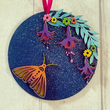 OL975 - MDF Luna Moth Fuschia round plaque - Olifantjie - Wooden - MDF - Lasercut - Blank - Craft - Kit - Mixed Media - UK