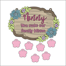 OL604 - MDF Personalised ‘ ..... makes our family bloom hanging plaque - Olifantjie - Wooden - MDF - Lasercut - Blank - Craft - Kit - Mixed Media - UK