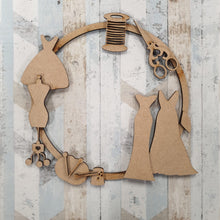 W057 - MDF Fashion Wreath with one Name  or initials - Olifantjie - Wooden - MDF - Lasercut - Blank - Craft - Kit - Mixed Media - UK