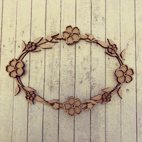 W042 - MDF Forget Me Not Flower - Floral Wreath - Olifantjie - Wooden - MDF - Lasercut - Blank - Craft - Kit - Mixed Media - UK